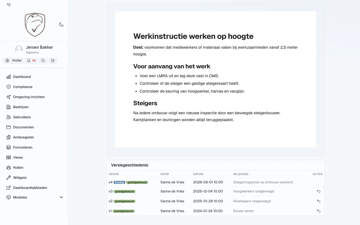 Een werkinstructie in het OMS met de versiegeschiedenis: vier goedgekeurde versies met auteur, datum en wijziging